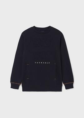 Pullover embossed